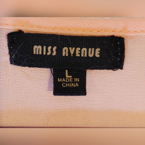 Miss Avenue Light Peach Apparel - Picture 5 of 5
